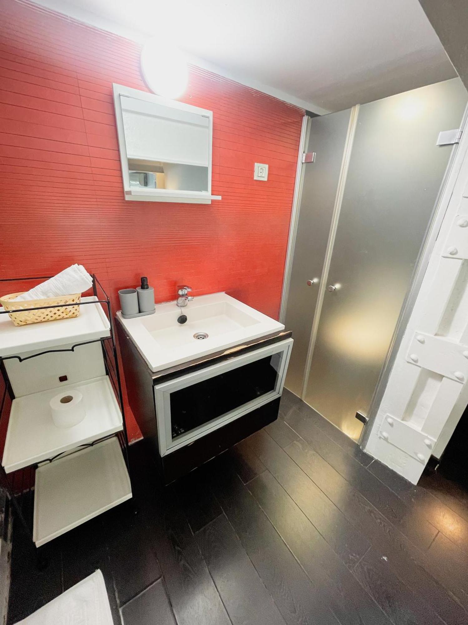 Carretas Duplex Exterior Derecha Apartment Madrid Bagian luar foto